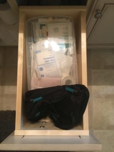 organized-bathroom-cabinets