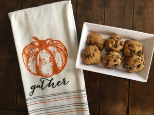 pumpkin-chocolate-chip-cookies