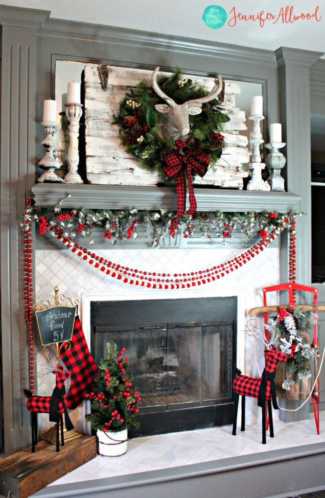 christmas-mantel