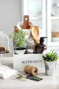 housewarming-kitchen-gift-basket