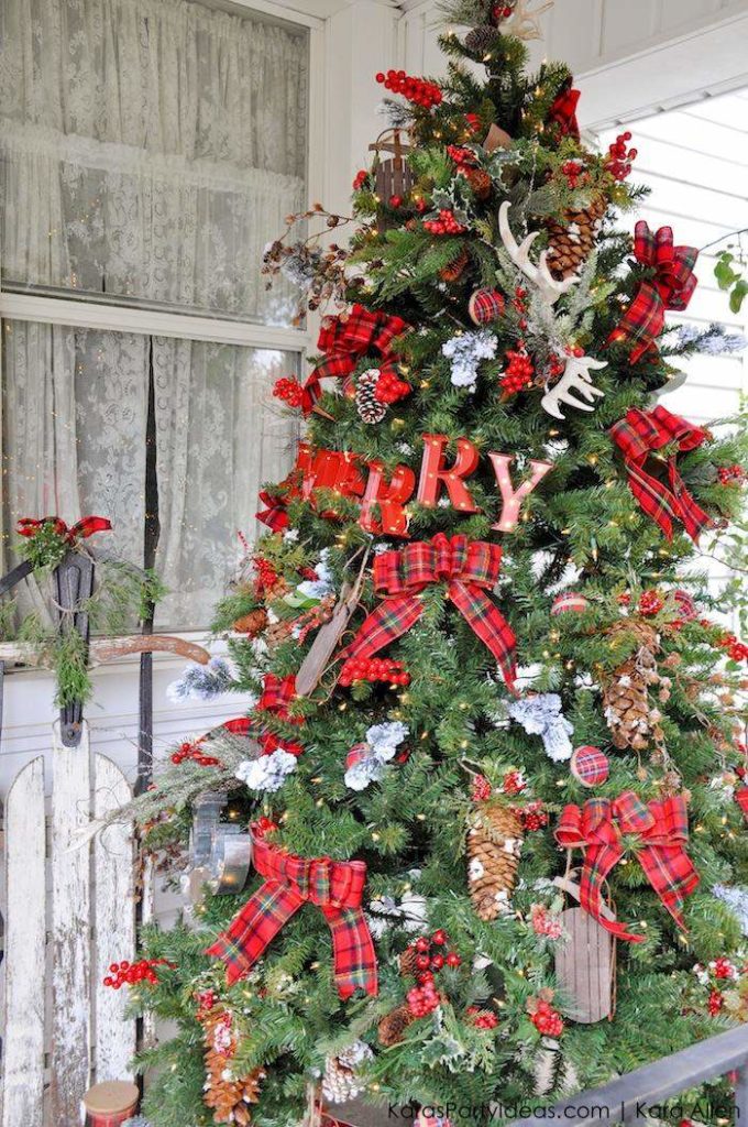 plaid-christmas-tree