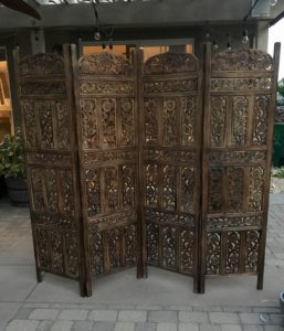 wood-screen-headboard