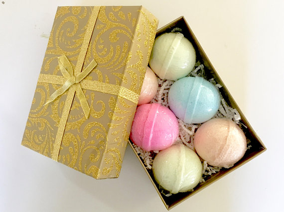 etsy-mothers-day-bath-bombs